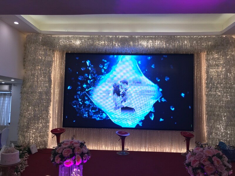 LED Matrix P3 sử dụng làm màn hình LED cho nhà hàng tiệc cưới LED Matrix P3 sử dụng làm màn hình LED cho nhà hàng tiệc cưới